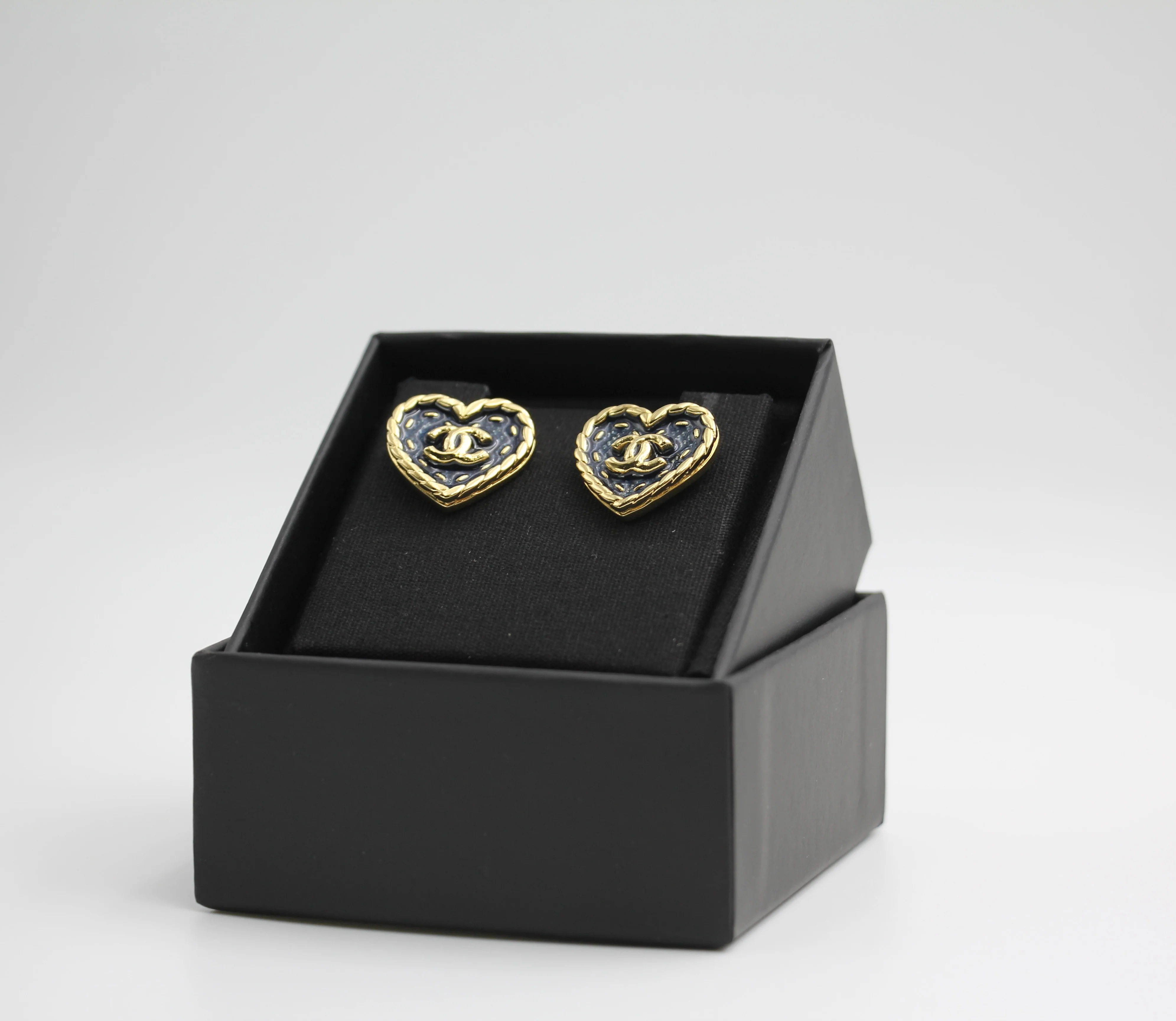 Chanel 24P Denim Love Earrings - Image 8