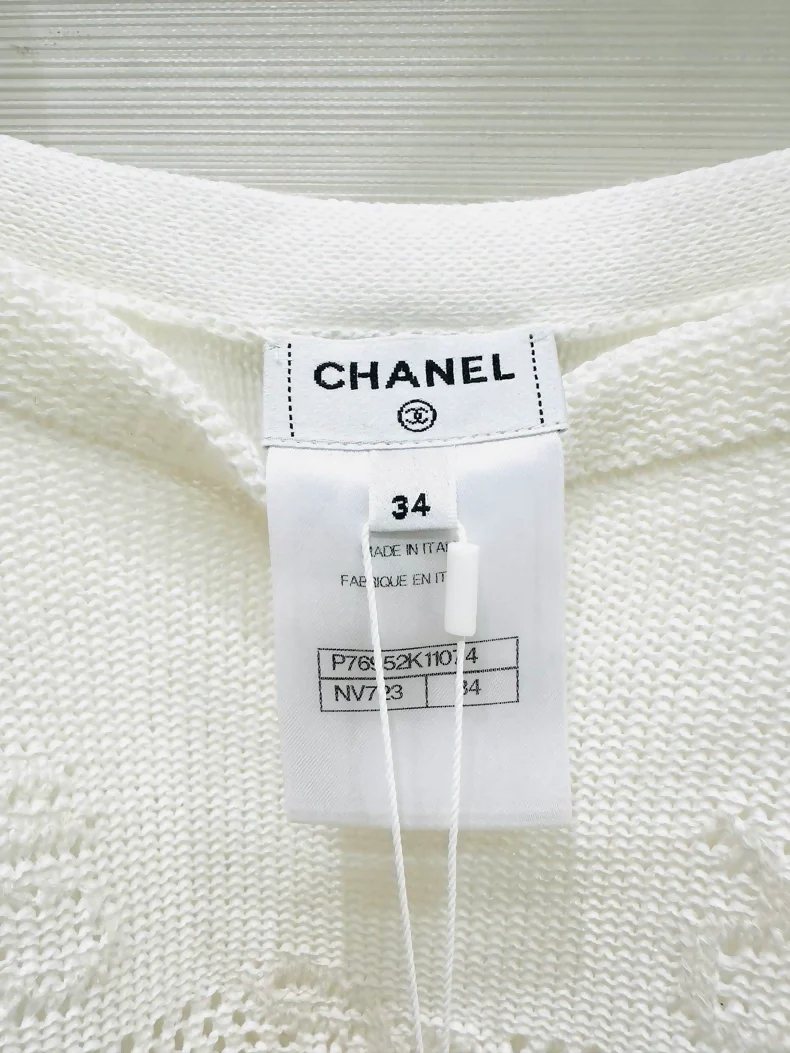 Chanel 24P white dress - Image 2