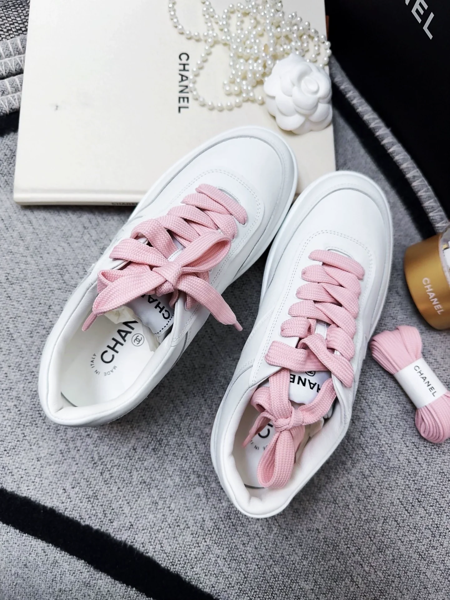 Chanel 24p pink white sneakers - Image 2