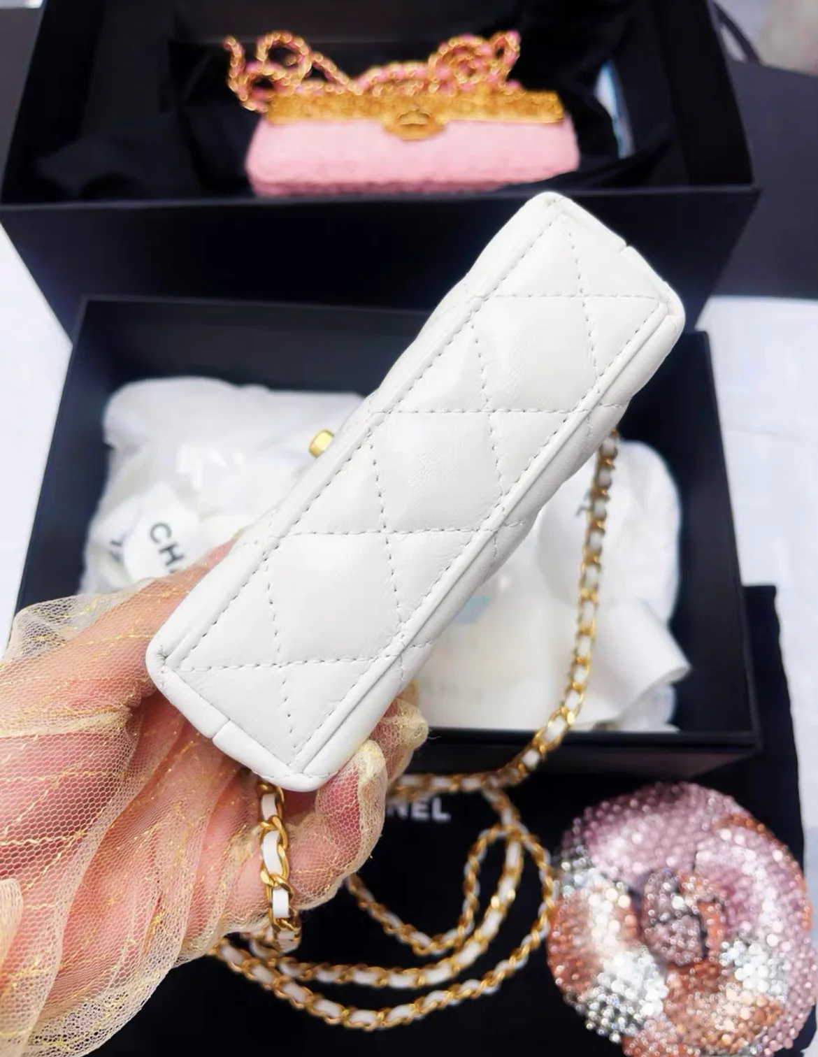 Chanel 24P Mini Nano Kelly white Quilted Calfskin Brushed Gold Hardware - Image 3