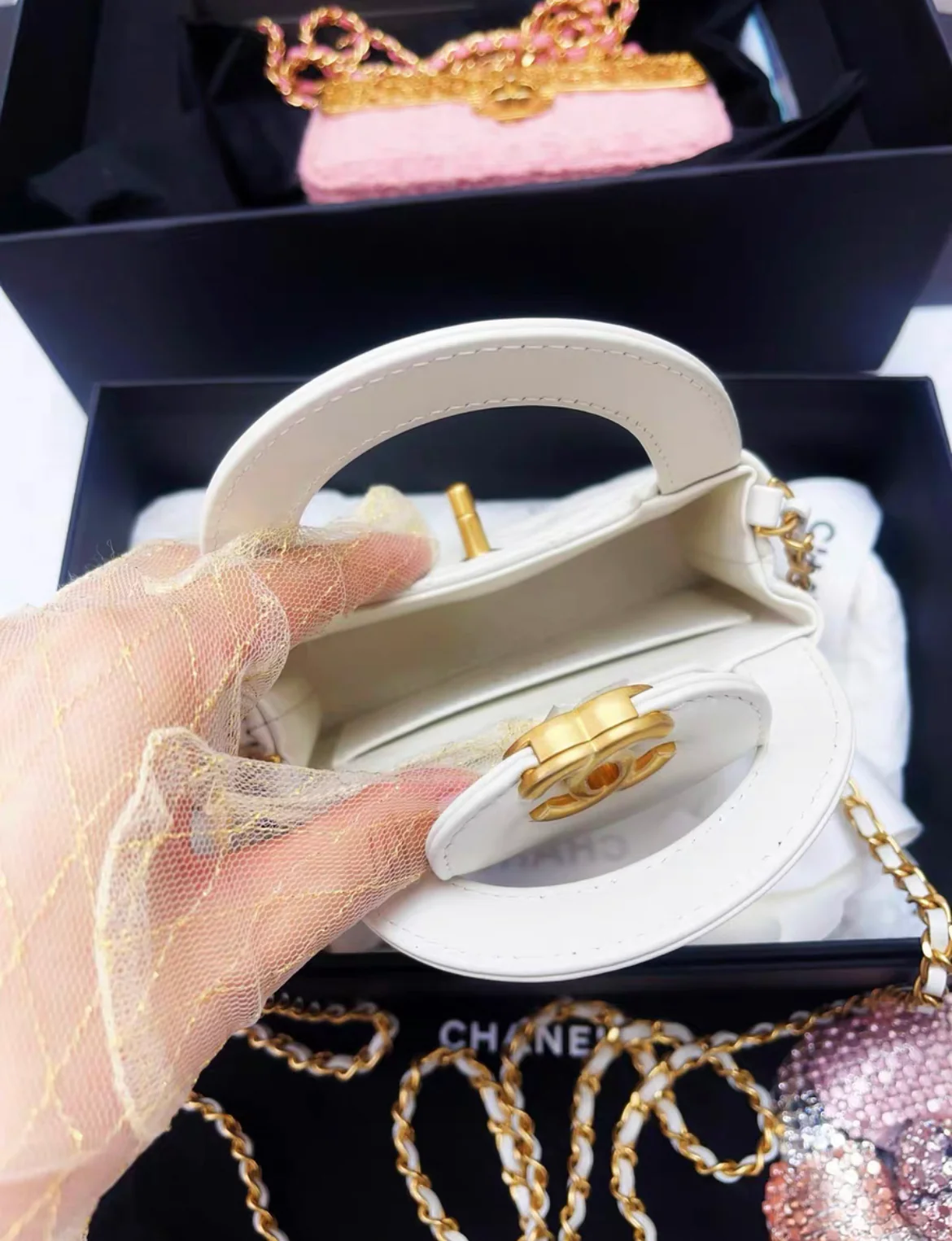 Chanel 24P Mini Nano Kelly white Quilted Calfskin Brushed Gold Hardware - Image 5