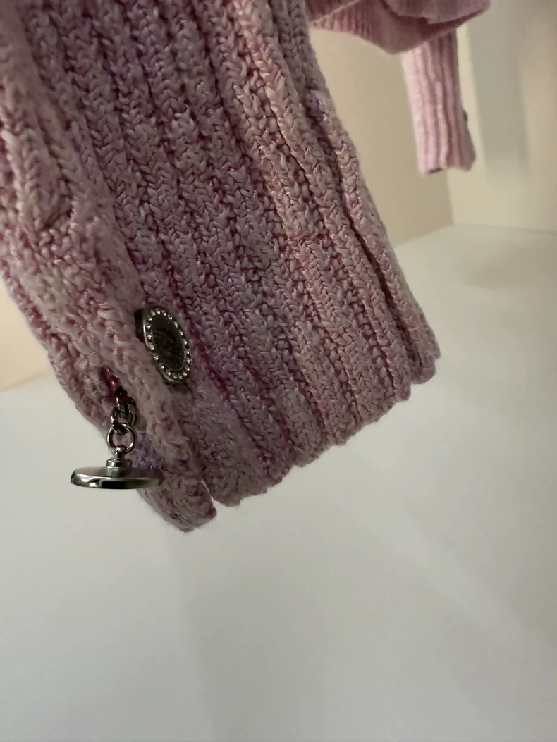 Chanel 24P pink cardigan - Image 3
