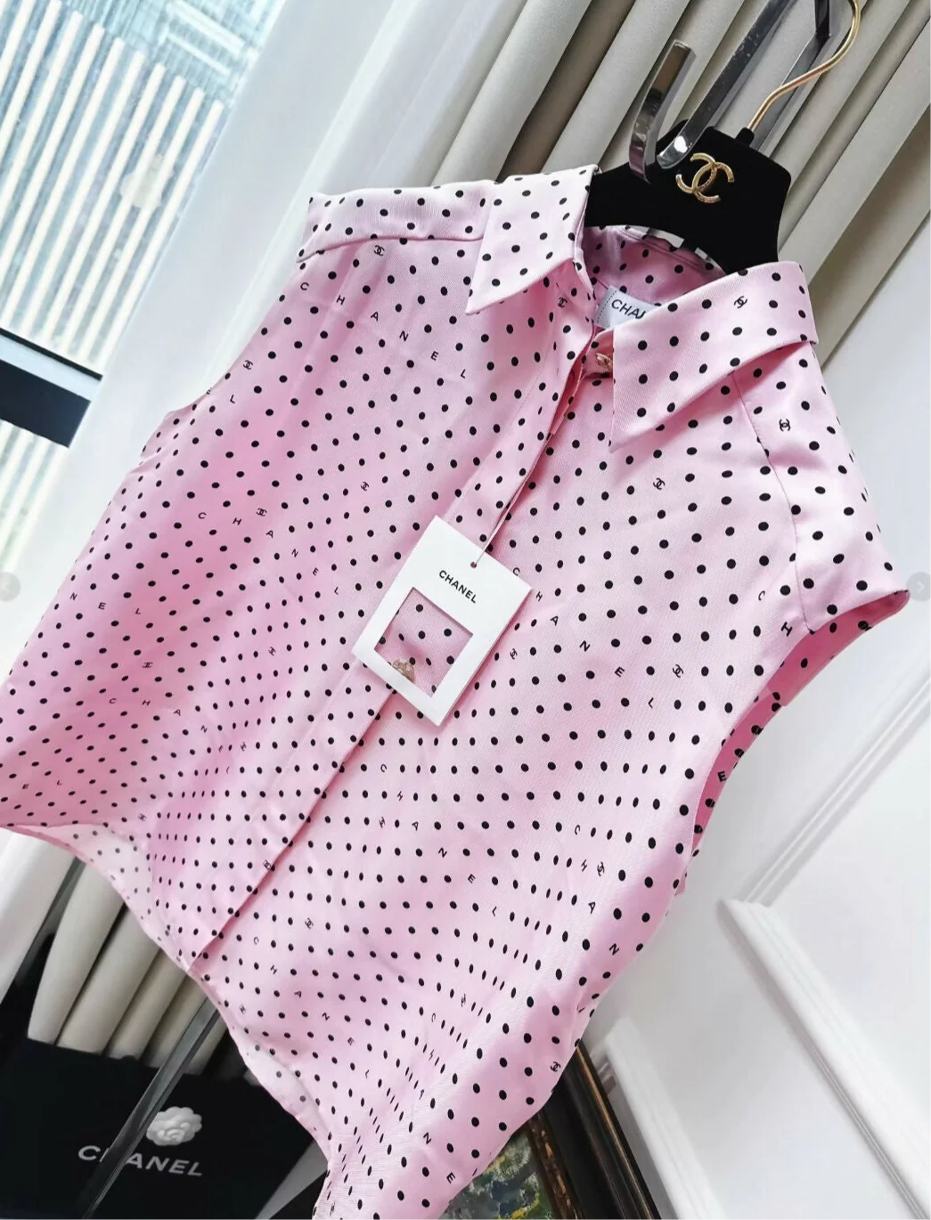 Chanel 24p pink polka dot shirt - Image 3