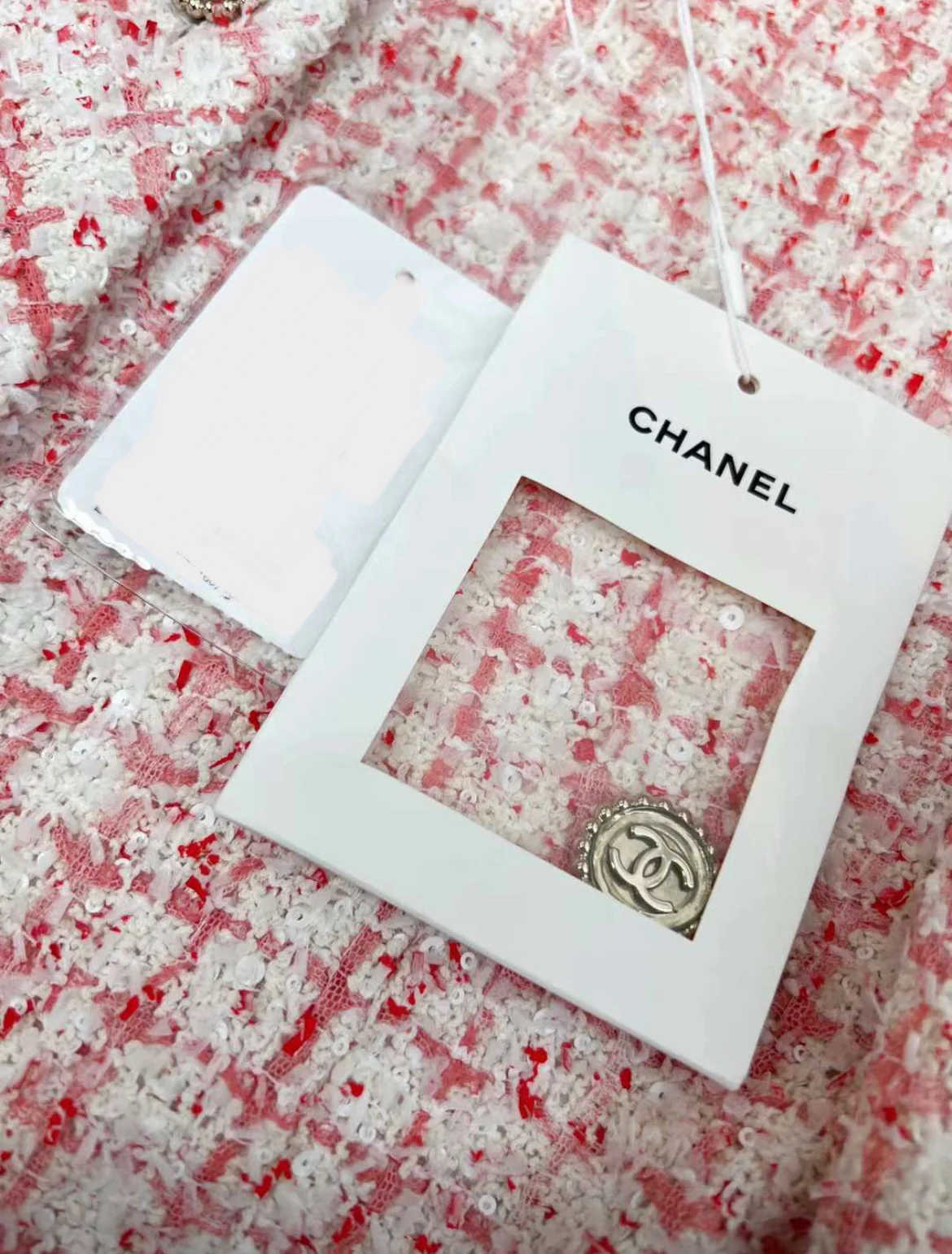 Chanel 24p pink tweed jacket with sequin CC logo pockets size 36 - Image 3