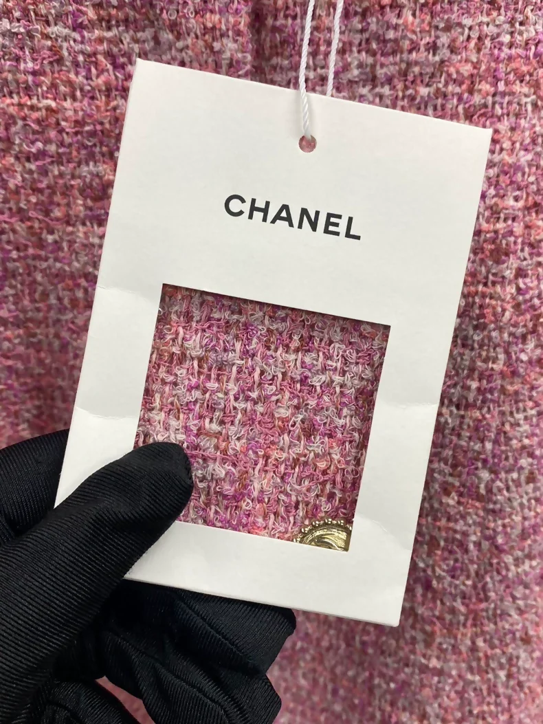 Chanel 24P Pink tweed skirt - Image 3