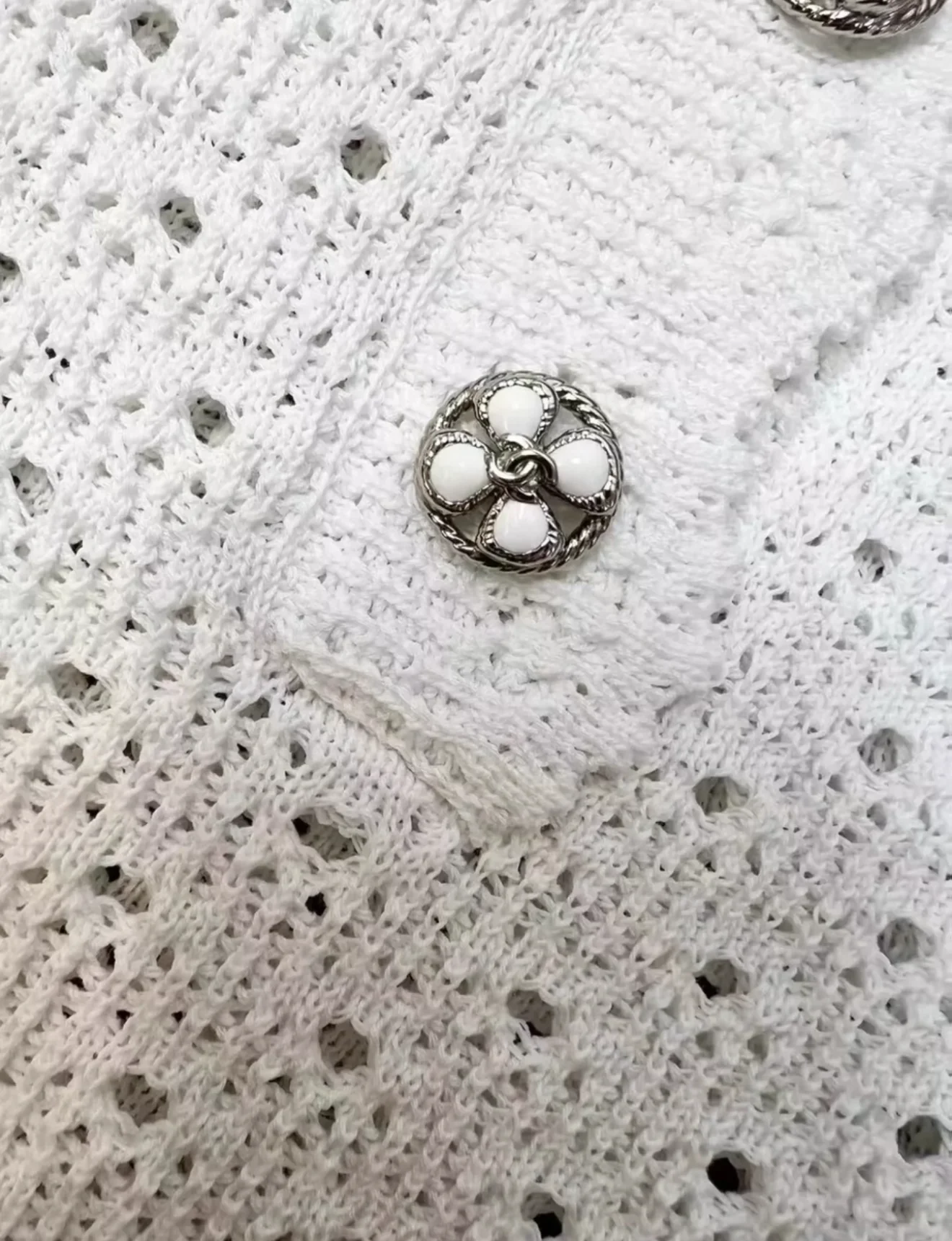 Chanel 24P white top - Image 3