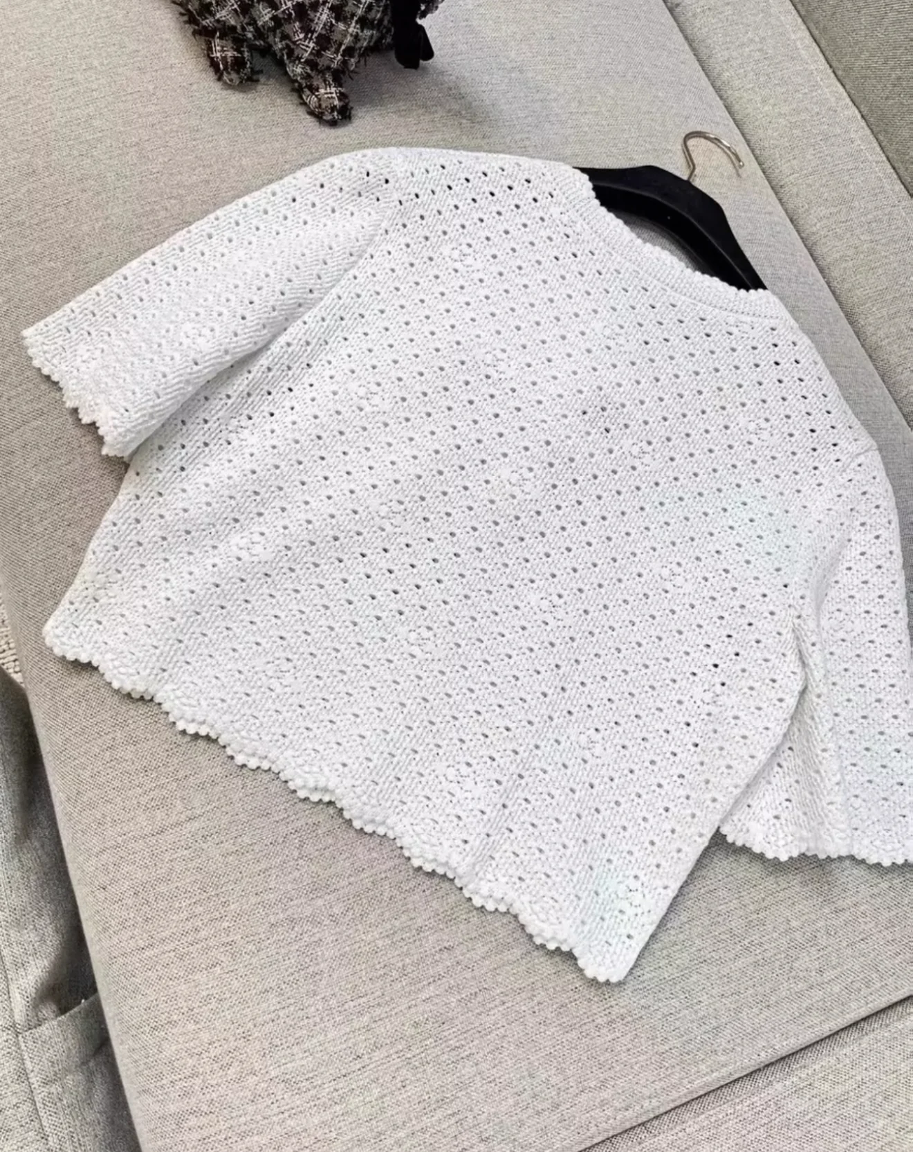 Chanel 24P white top - Image 5