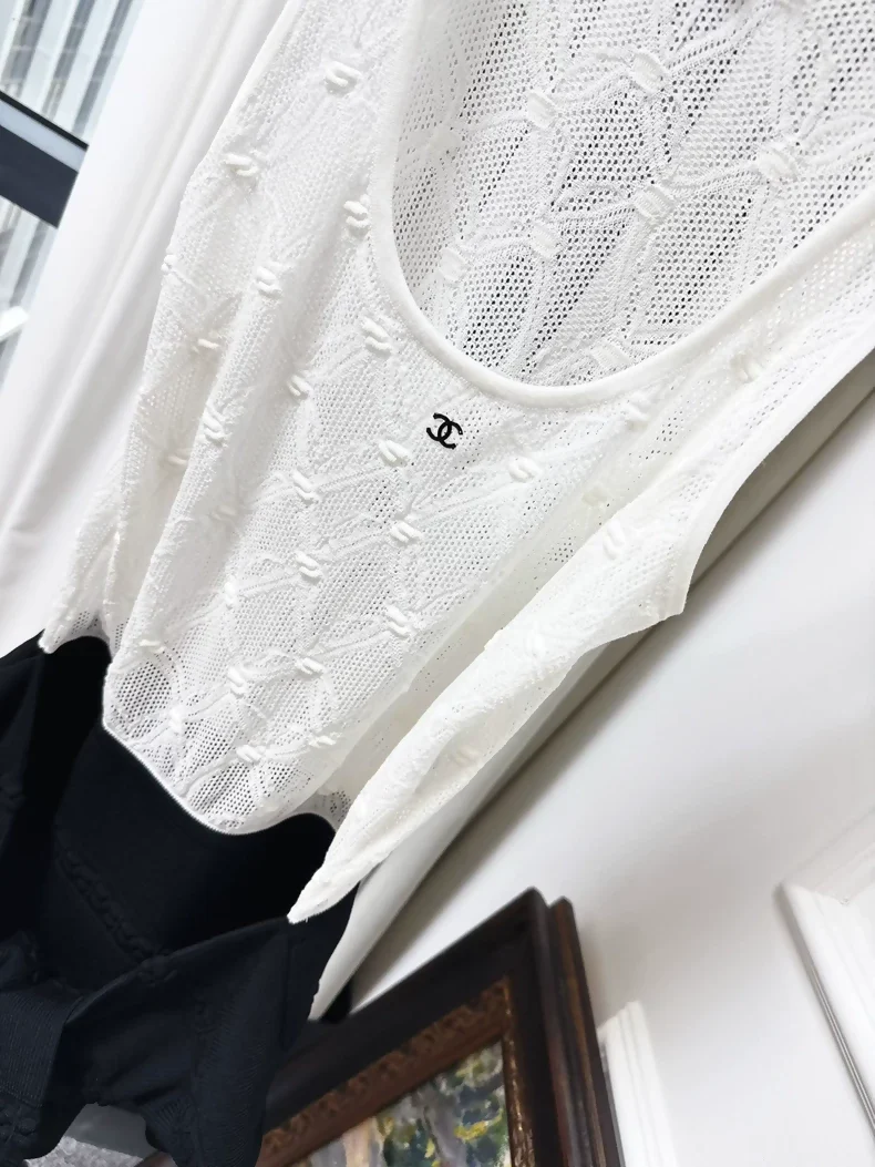 Chanel 24s black and white knit dress - Image 3
