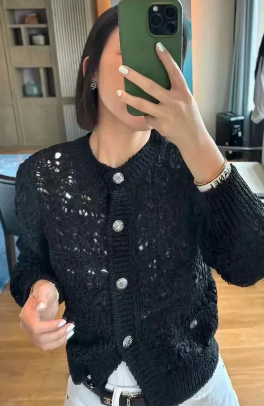Chanel 24S Black Knitted Cardigan - Image 7