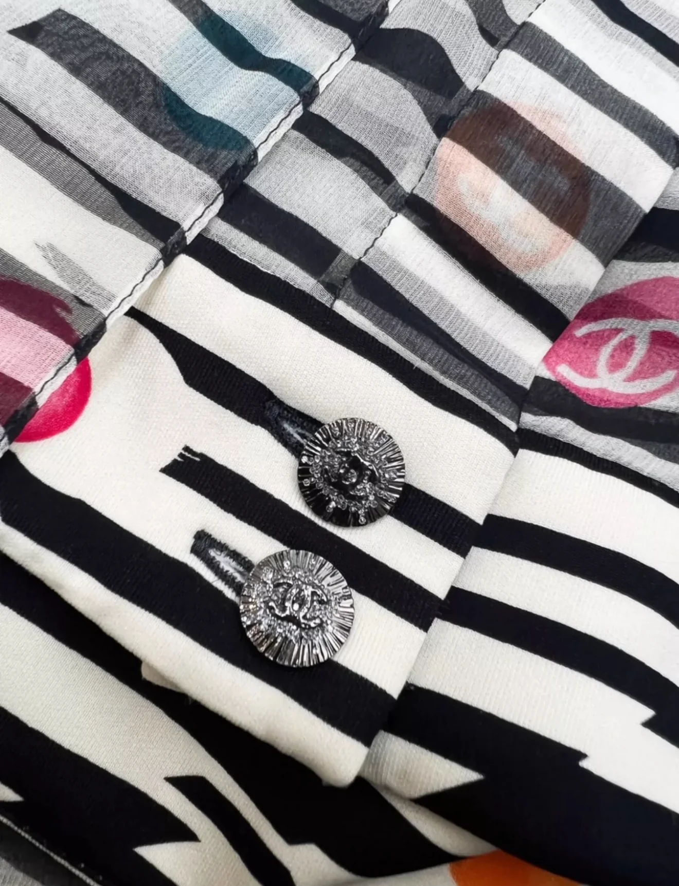 Chanel 24S Multicolor polka dot silk top - Image 2