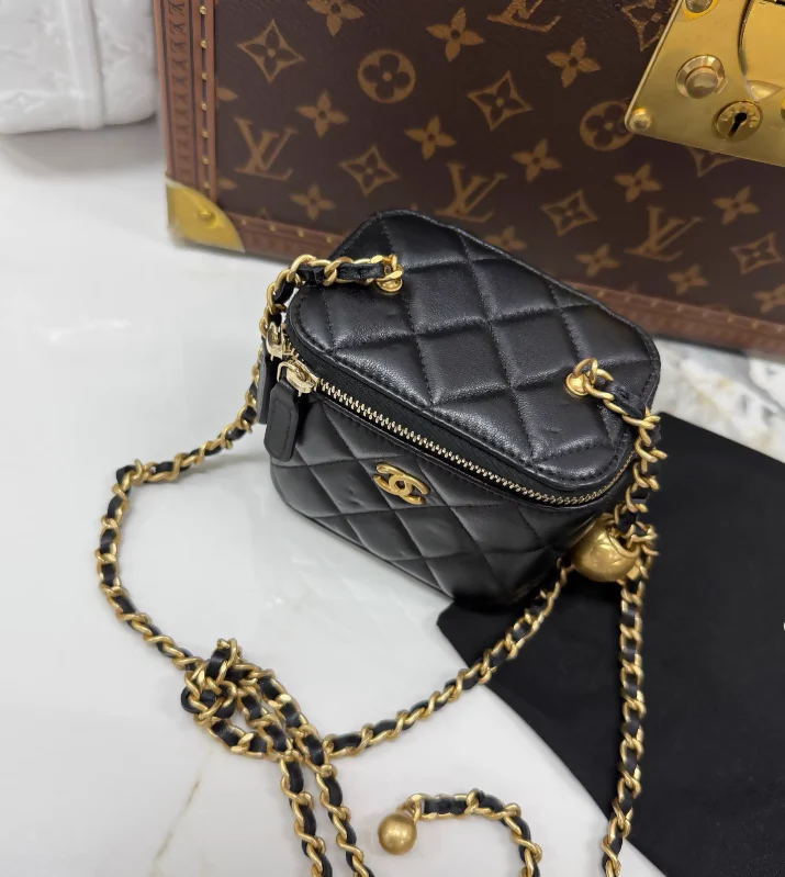 Chanel 25A Golden Ball Mini Case Bag - Image 2