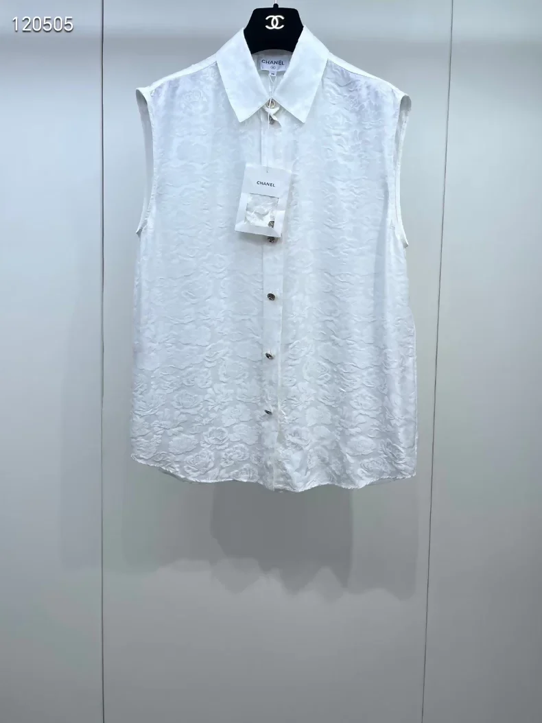 Chanel 25A Camellia white Shirt