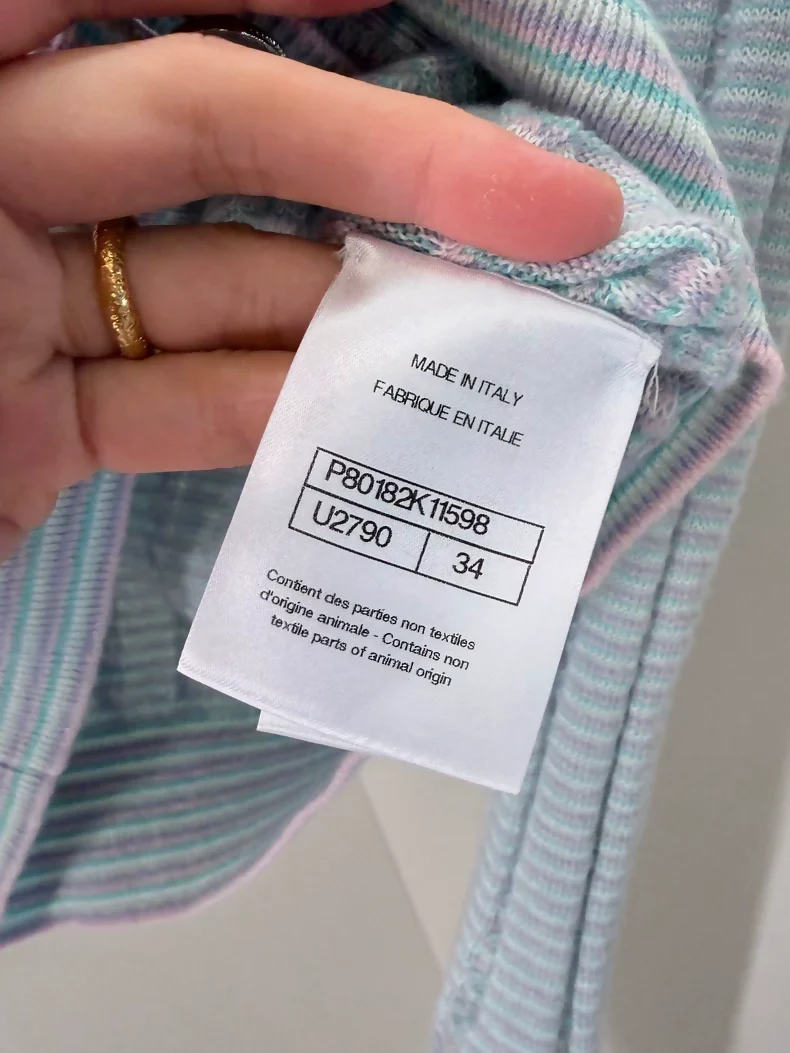 Chanel 25B baby blue cardigan - Image 5