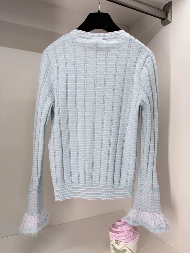 Chanel 25B baby blue cardigan - Image 6