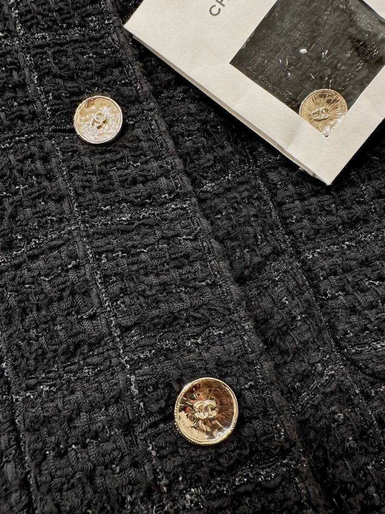 Chanel 25B black hooded jacket - Image 2