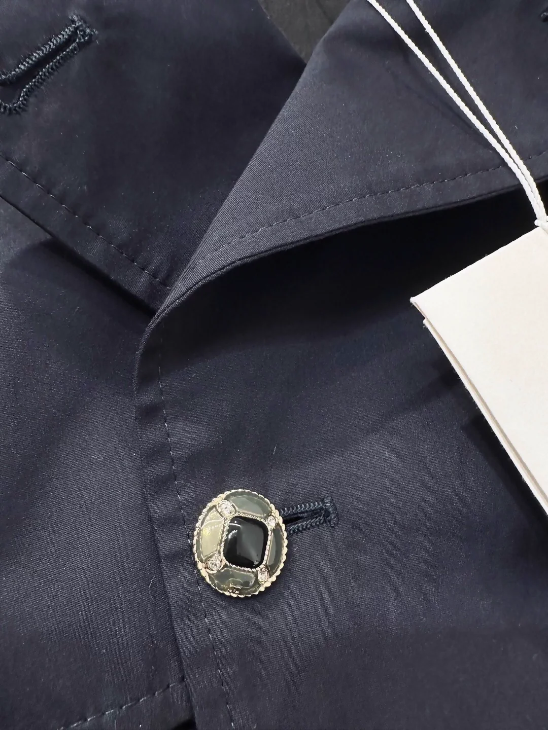 Chanel 25B trench coat - Image 3