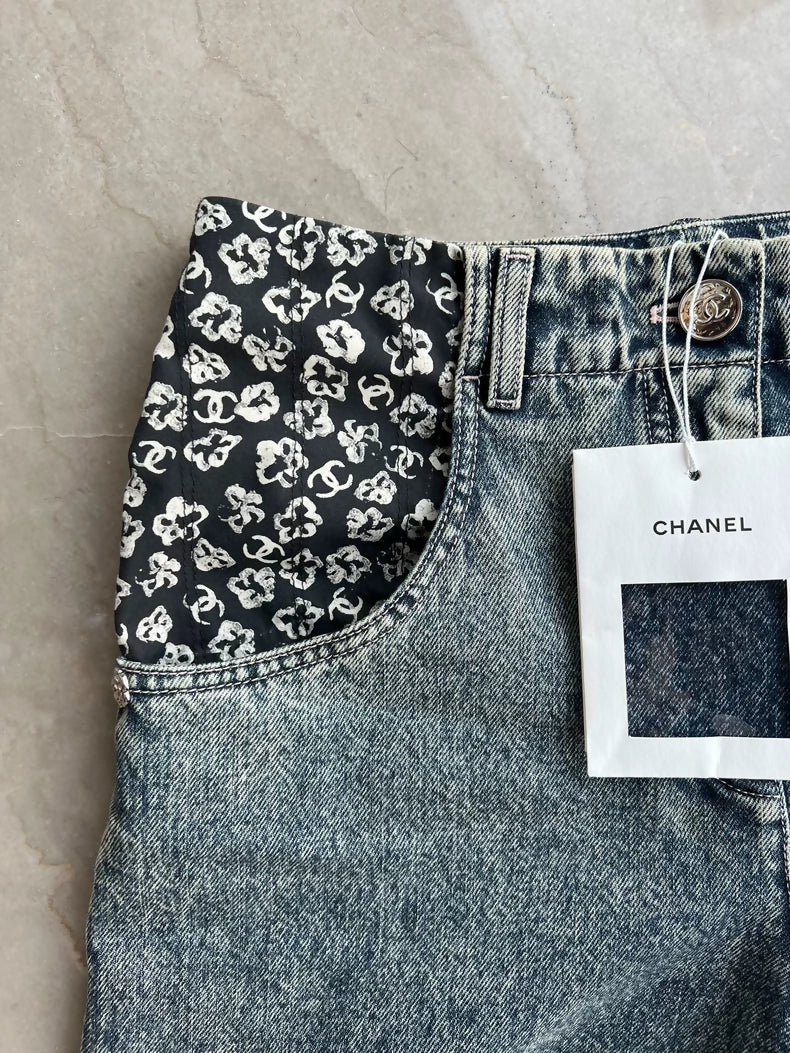 Chanel 25B floral print flared jeans - Image 2