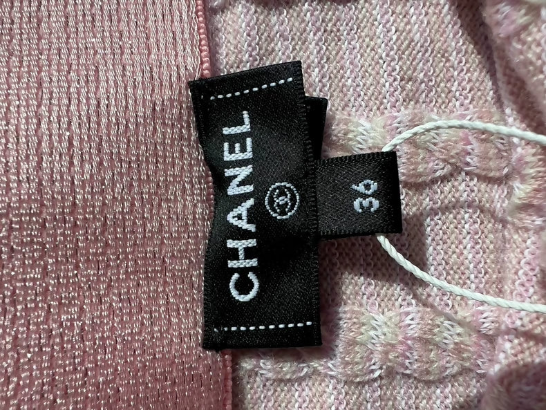 Chanel 25B pink mini skirt - Image 2