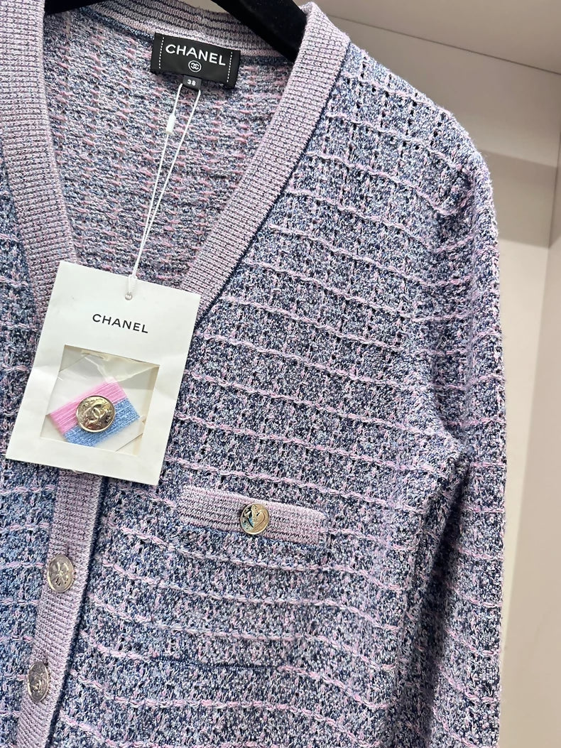 Chanel 25B Purple Knit Cardigan - Image 2