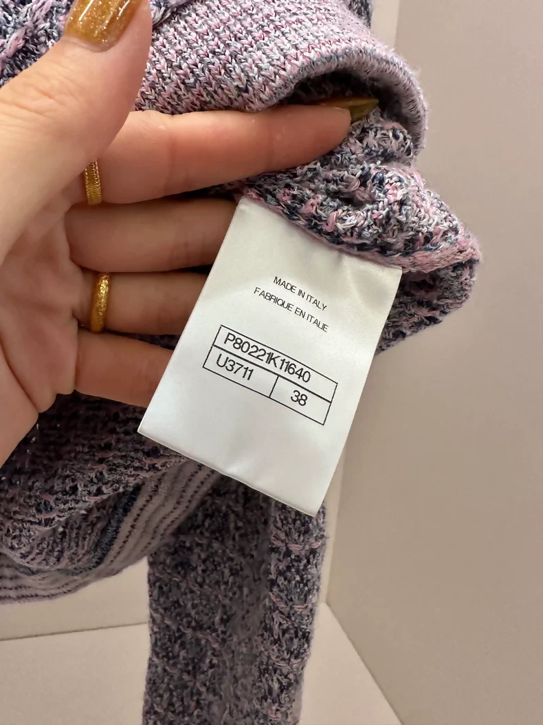 Chanel 25B Purple Knit Cardigan - Image 4