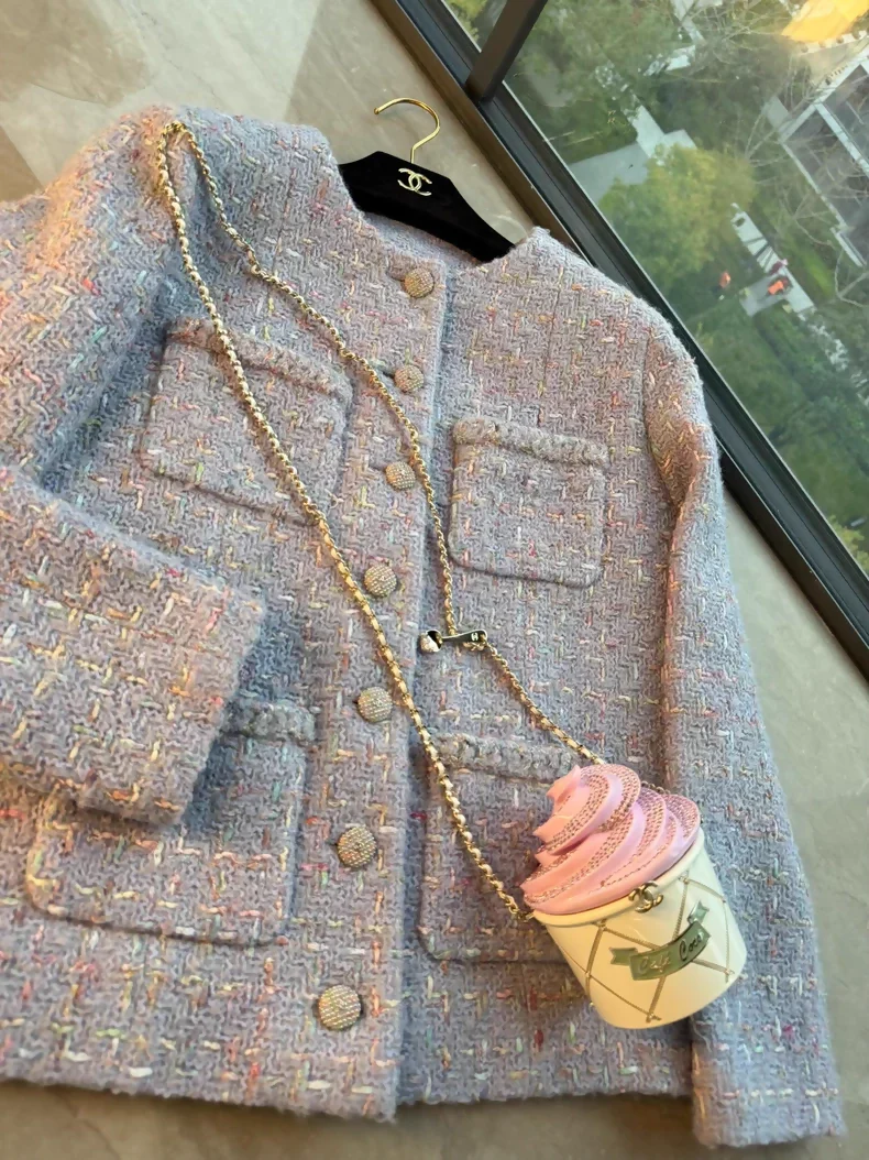 Chanel 25B purple tweed jacket! - Image 2