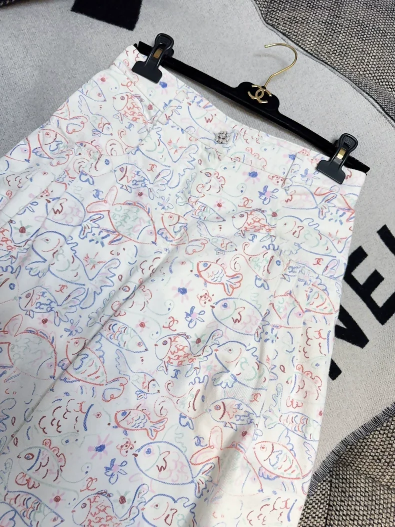 Chanel 25C colourful Fish Print Wide Leg Pants - Image 2