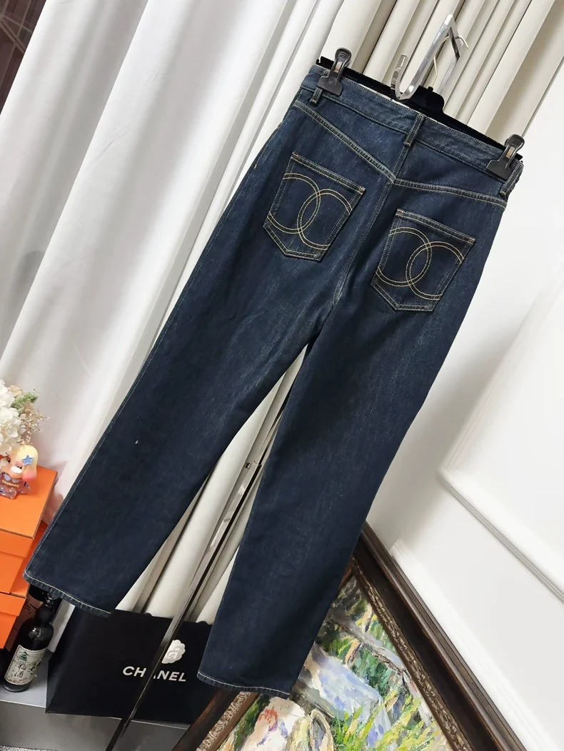 Chanel 25c dark blue straight denim jeans - Image 2