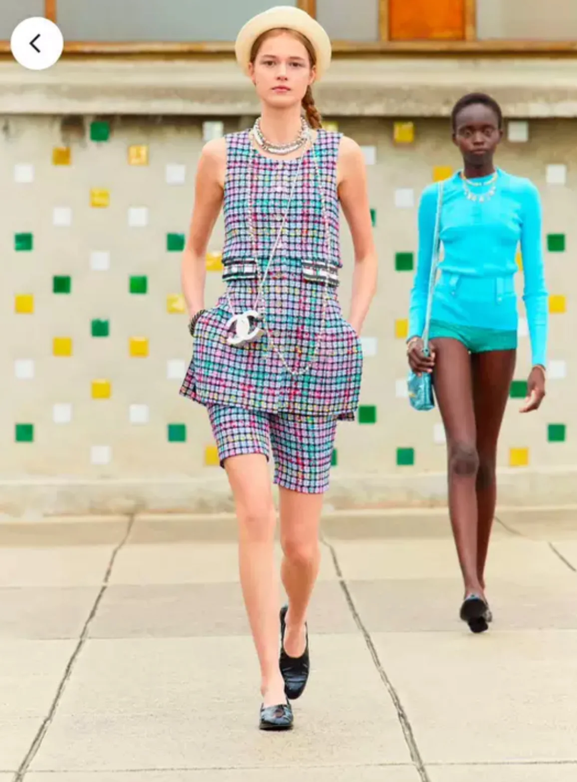Chanel 25C Multicolor Tweed Vest - Image 4
