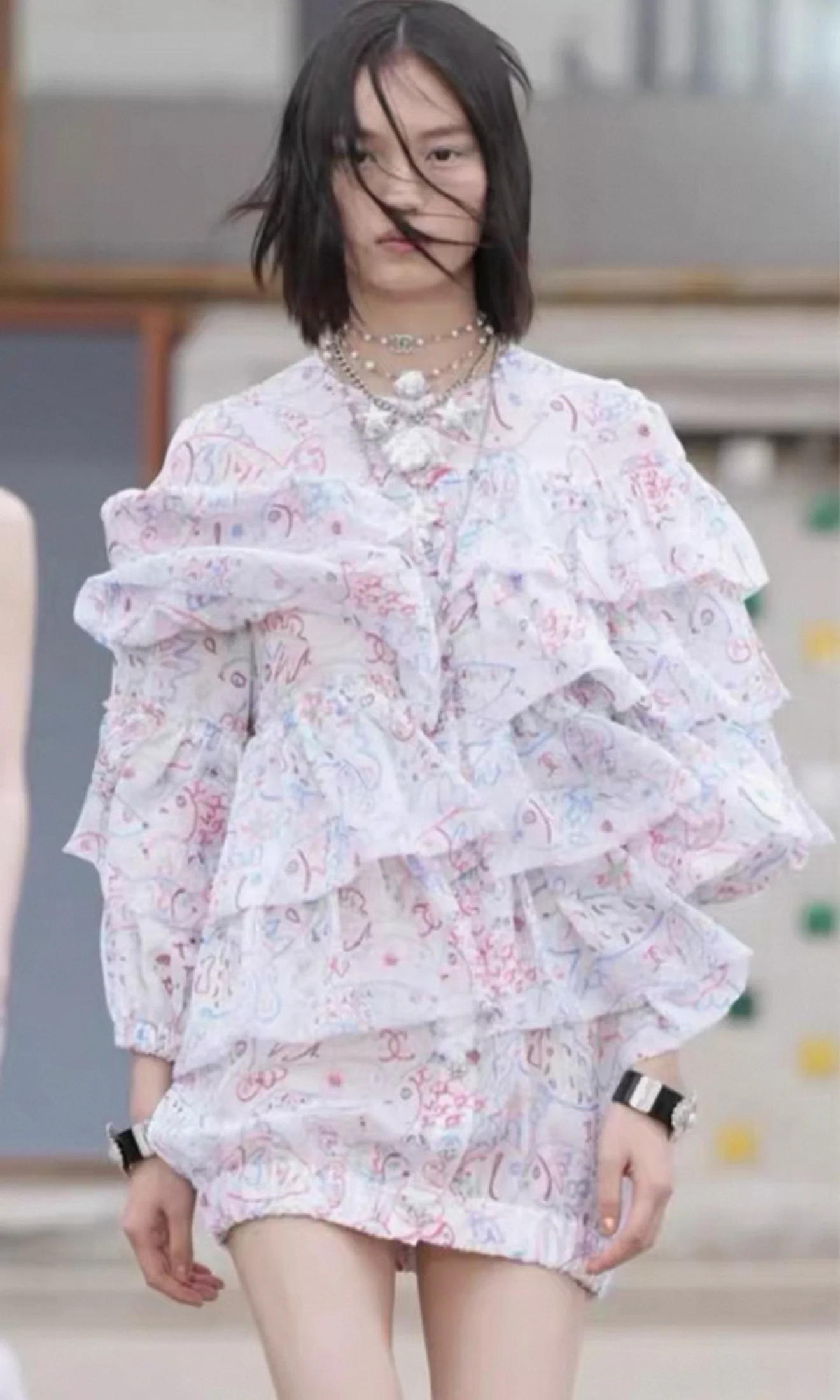 Chanel 25C fish print silk dress - Image 4