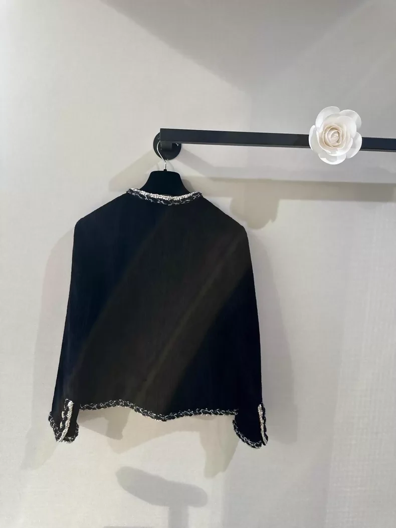Chanel 25K Black Jacket - Image 2