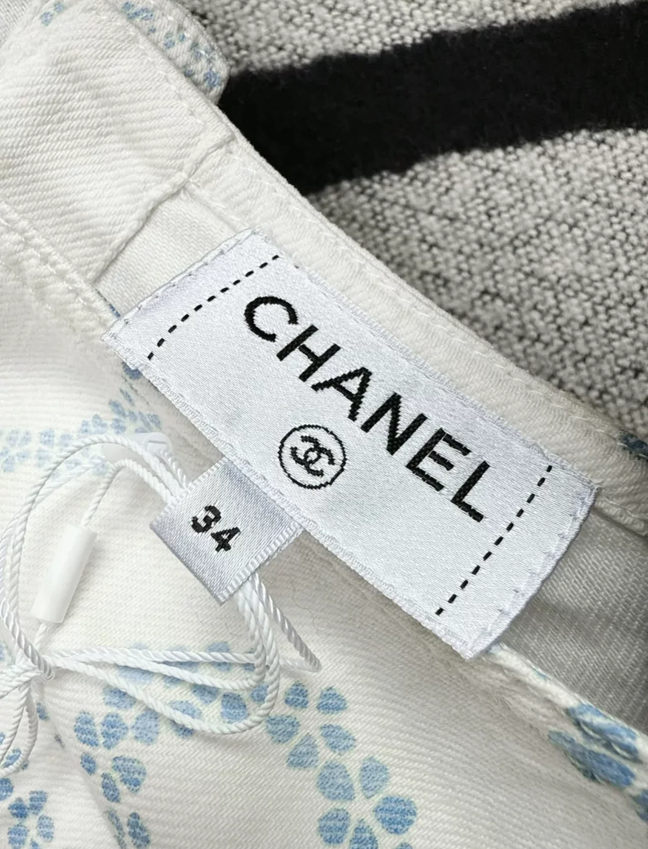 Chanel 25M coco beach blue & white Top - Image 3
