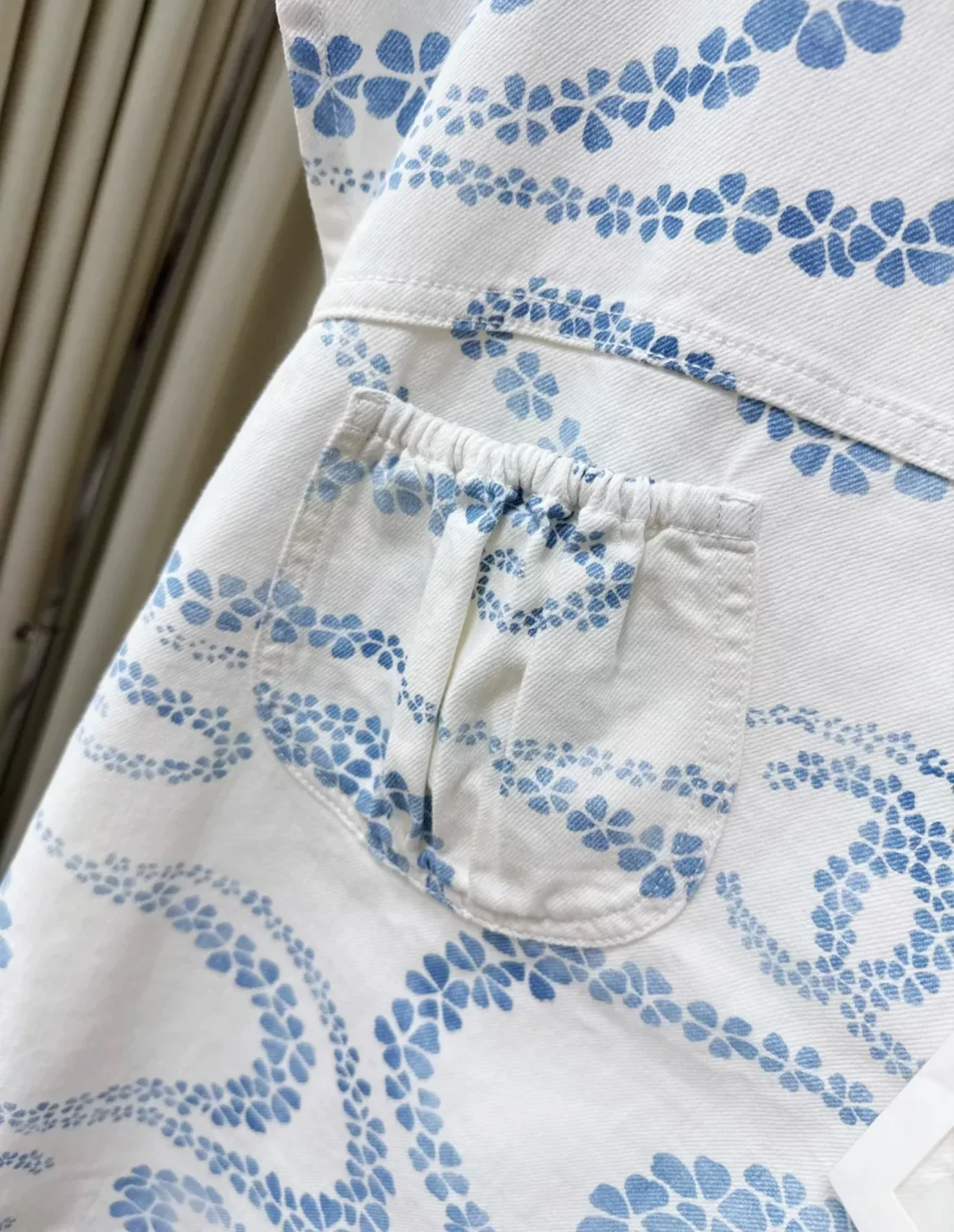 Chanel 25M coco beach blue & white Top - Image 5