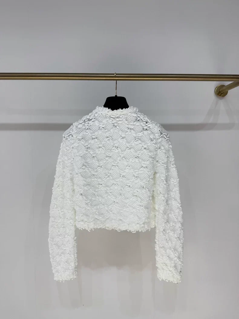 Chanel 25P white knit cardigan - Image 3