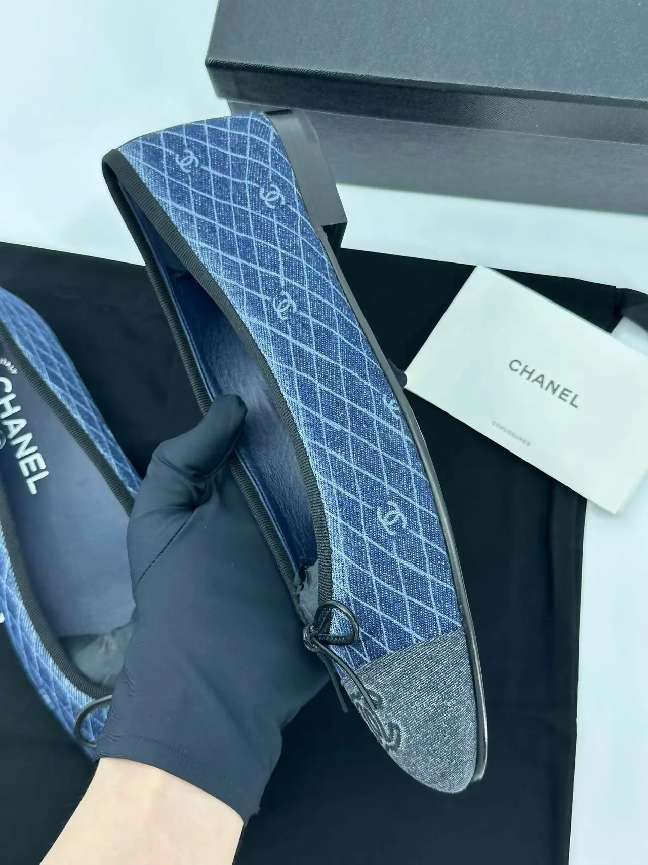 Chanel 25P Denim Ballet Flats Size 39 in Navy Blue & Dark Grey - Image 6
