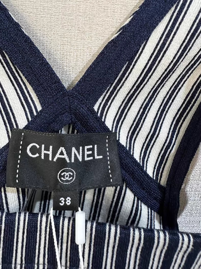 Chanel 25p denim top - Image 3