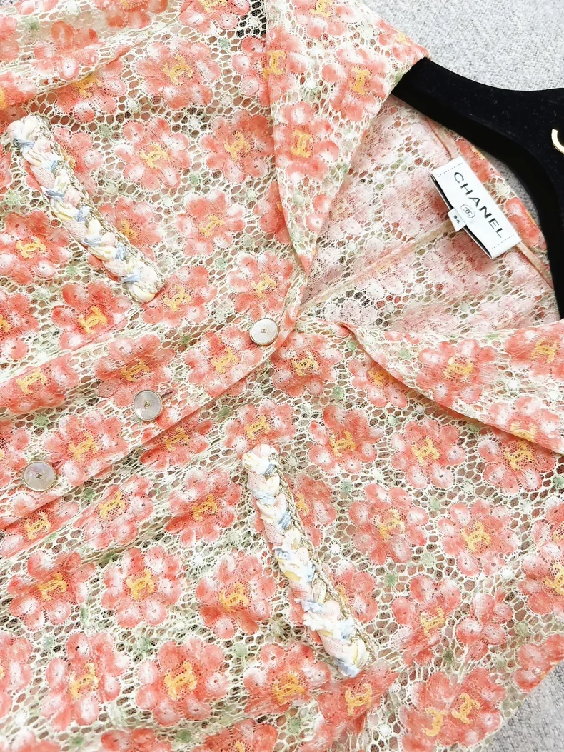 Chanel 25P Orange Camellia Lace All-over CC Cardigan - Image 4