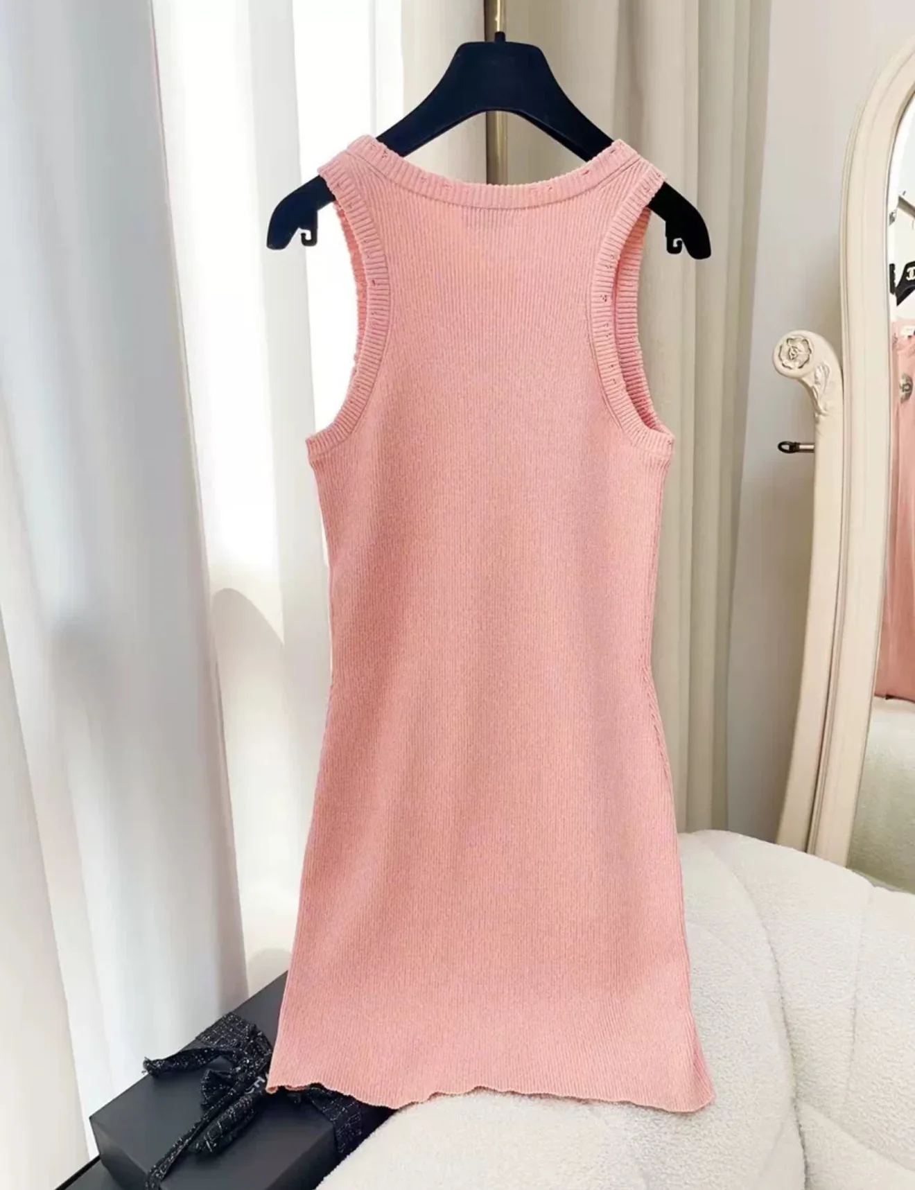 Chanel 25P Pink Knitted Dress - Image 5