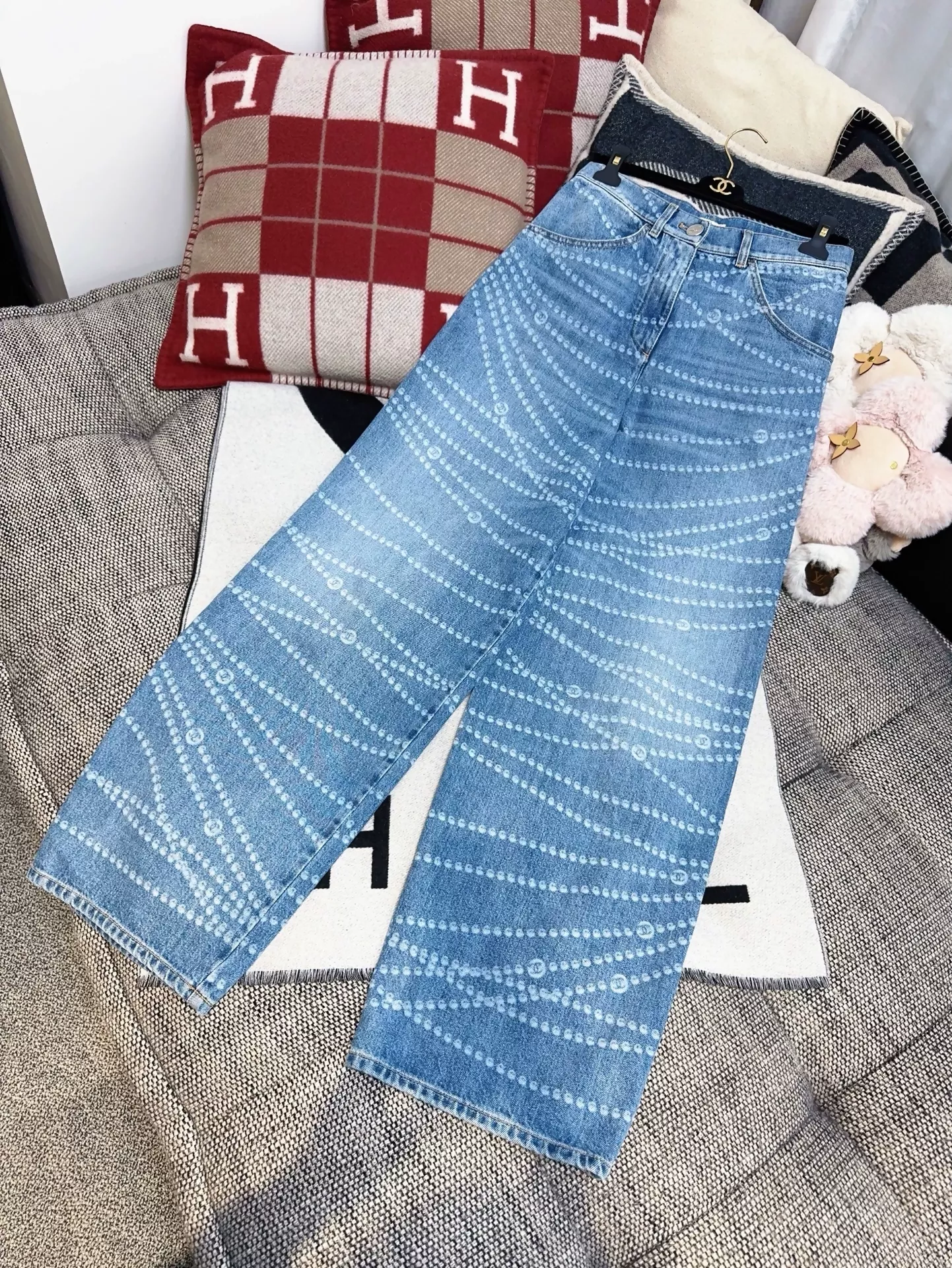 Chanel 25p popular blue pearl chain print logo wide-leg jeans - Image 2