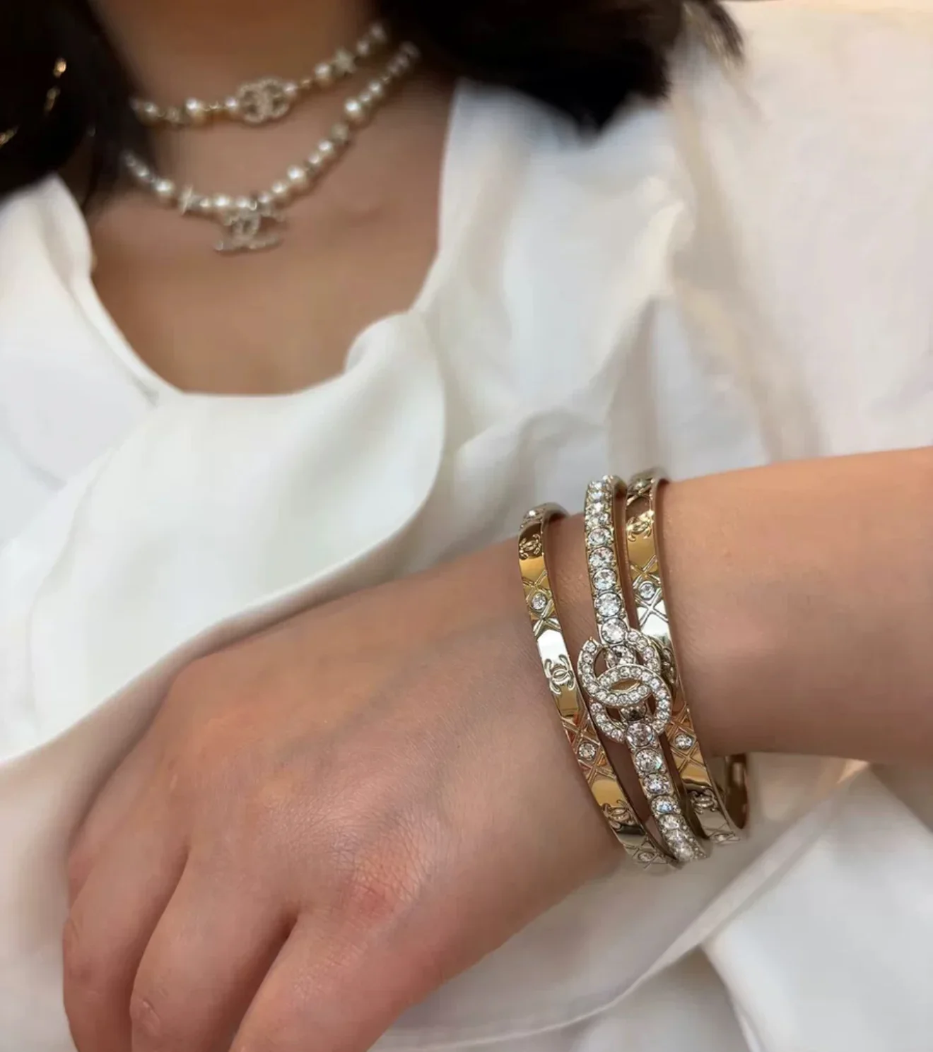 Chanel 25p three-in-one diamond-studded double C bracelets - Image 7