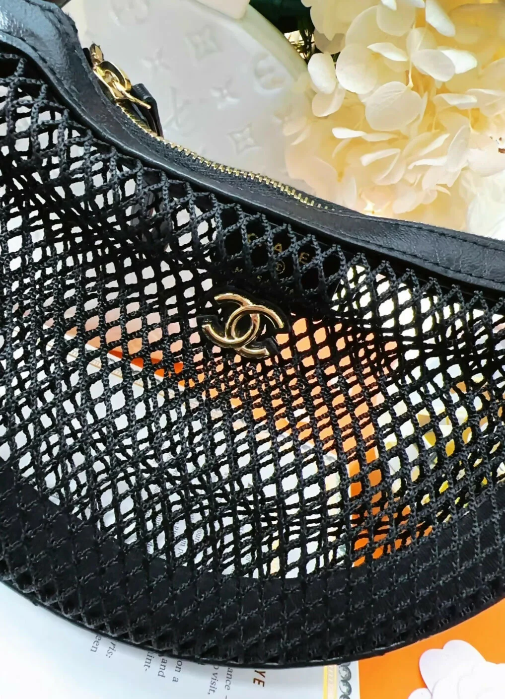 Chanel 25S Black Net Hula Hoop Bag - Image 3