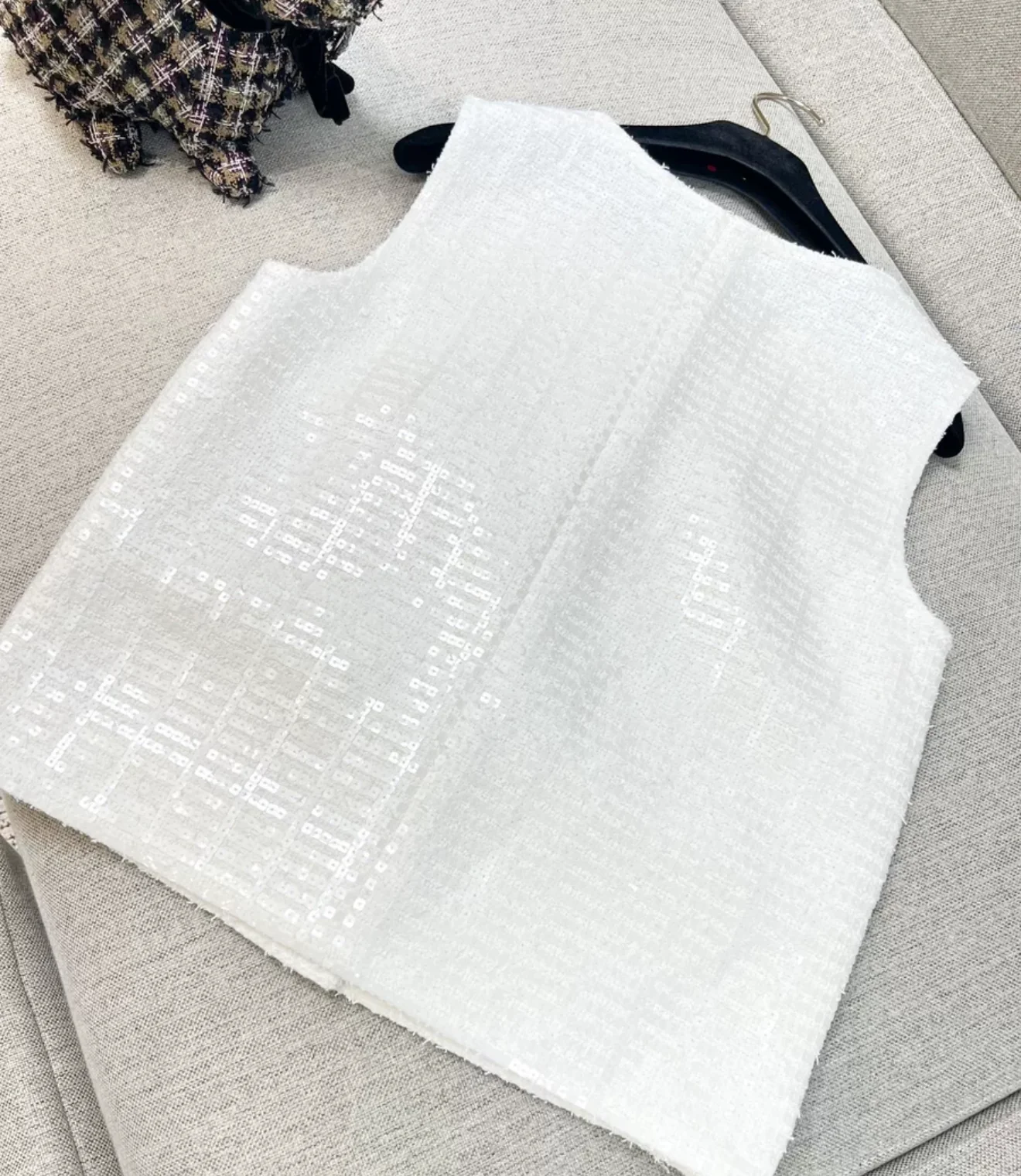 Chanel 25S Glittered Cotton Vest - Image 6