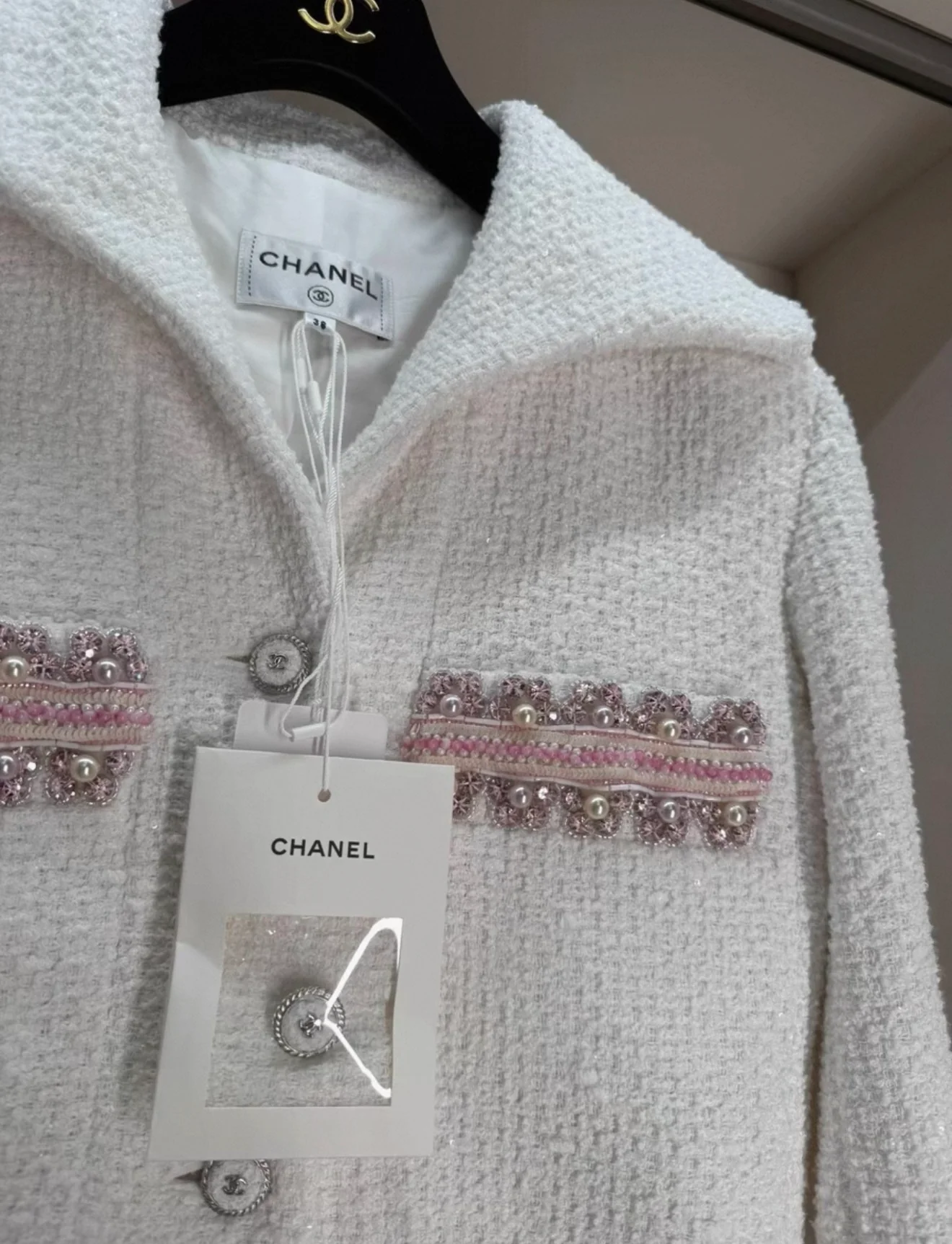 Chanel 26C White cropped jacket 38FR - Image 2