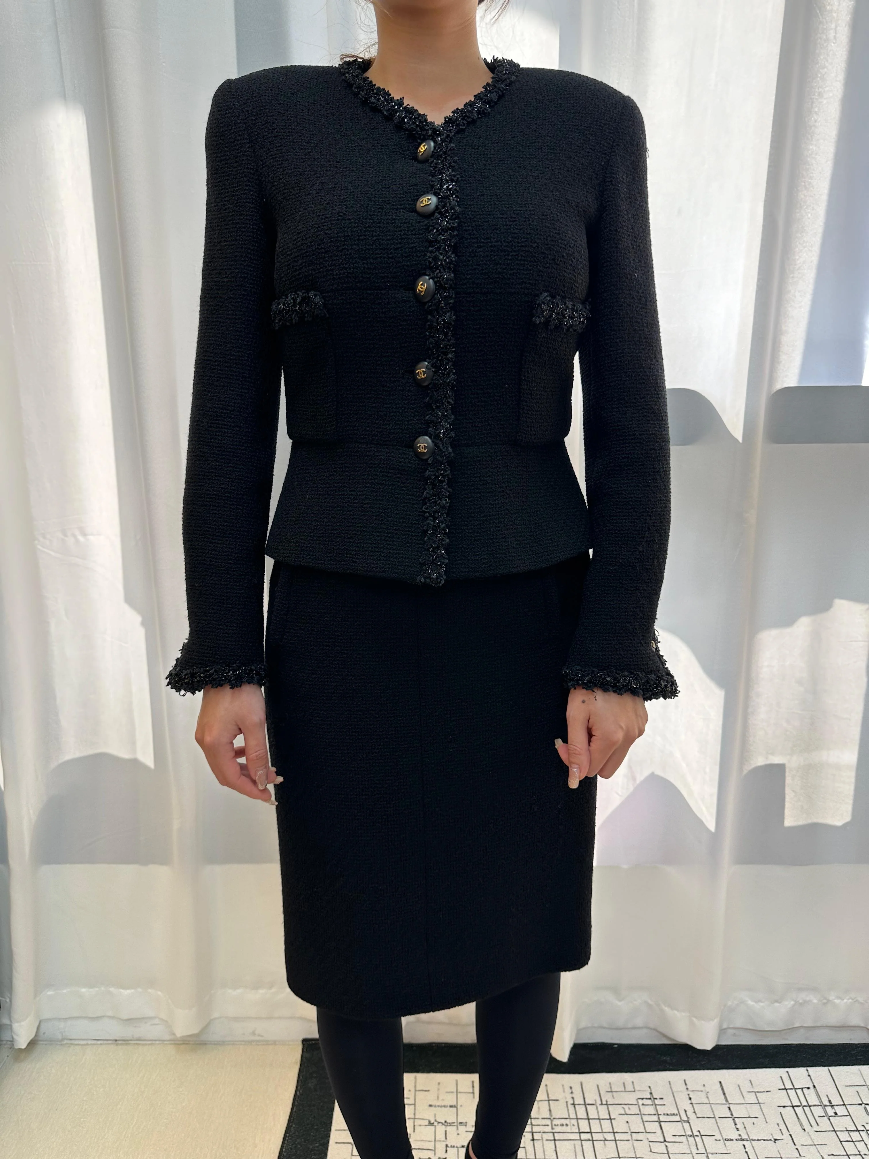 Chanel 90s black tweed Jacket and dress - Image 5