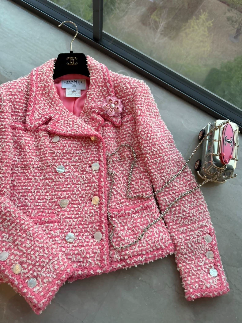 Chanel 96C strawberry pink jacket - Image 2