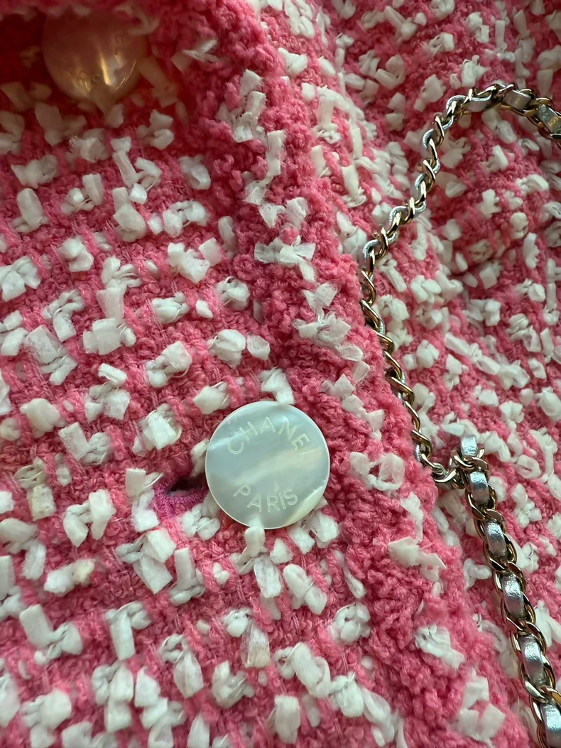 Chanel 96C strawberry pink jacket - Image 3