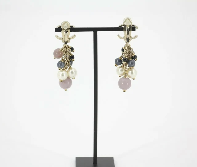 Chanel A11P Imitation Pearl Purple Blue Grape String CLIP-on Earrings - Image 2