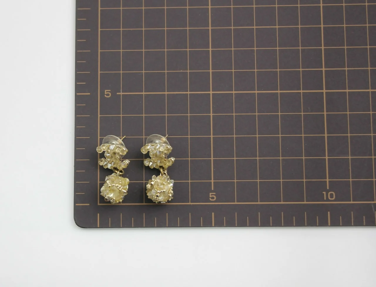 Chanel A12A Metal Engraving Vintage Concave Stud Earrings - Image 10
