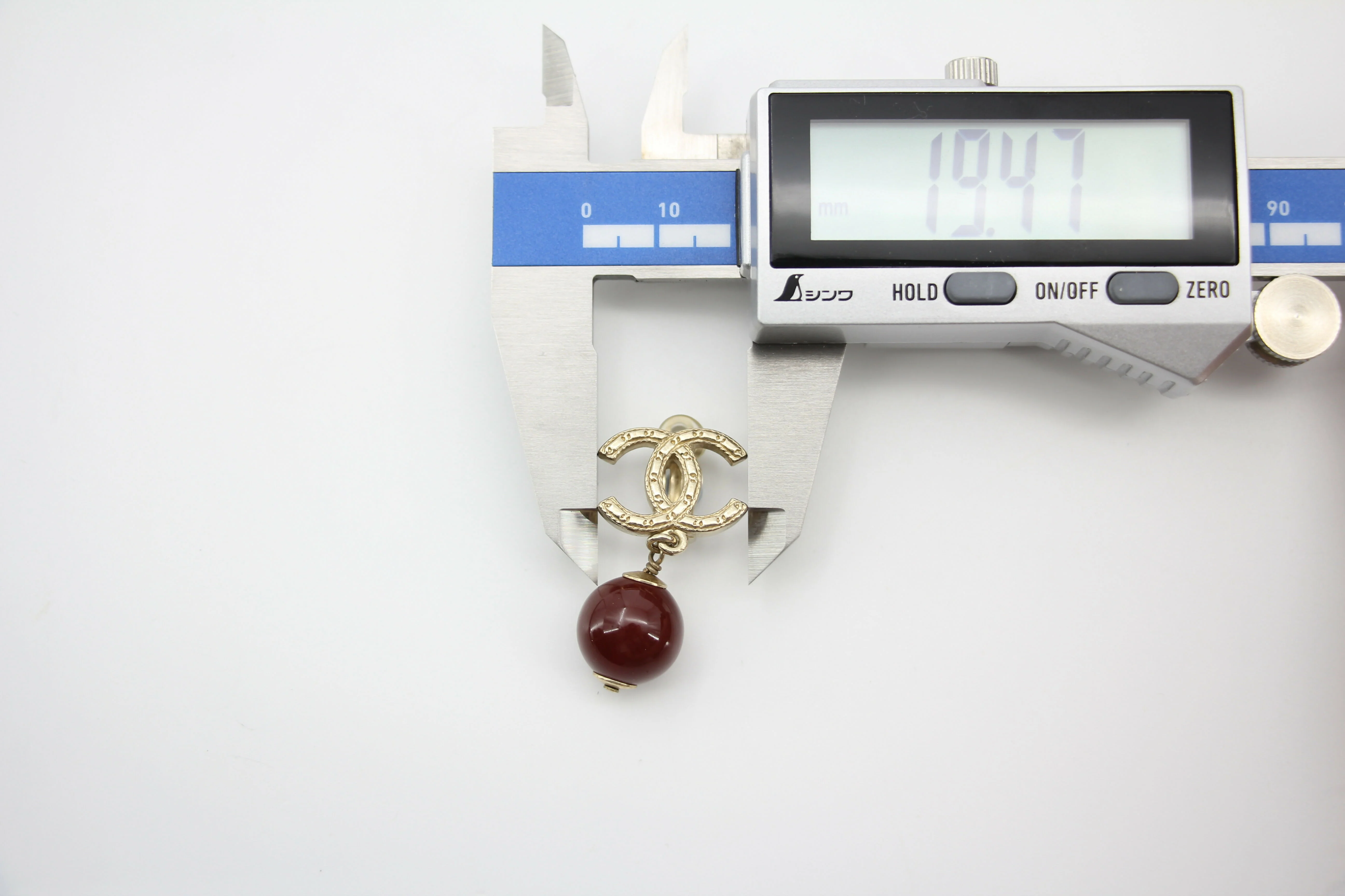 Chanel A13A Gripoix Deep Burgundy Bead Clip-on Earrings - Image 10