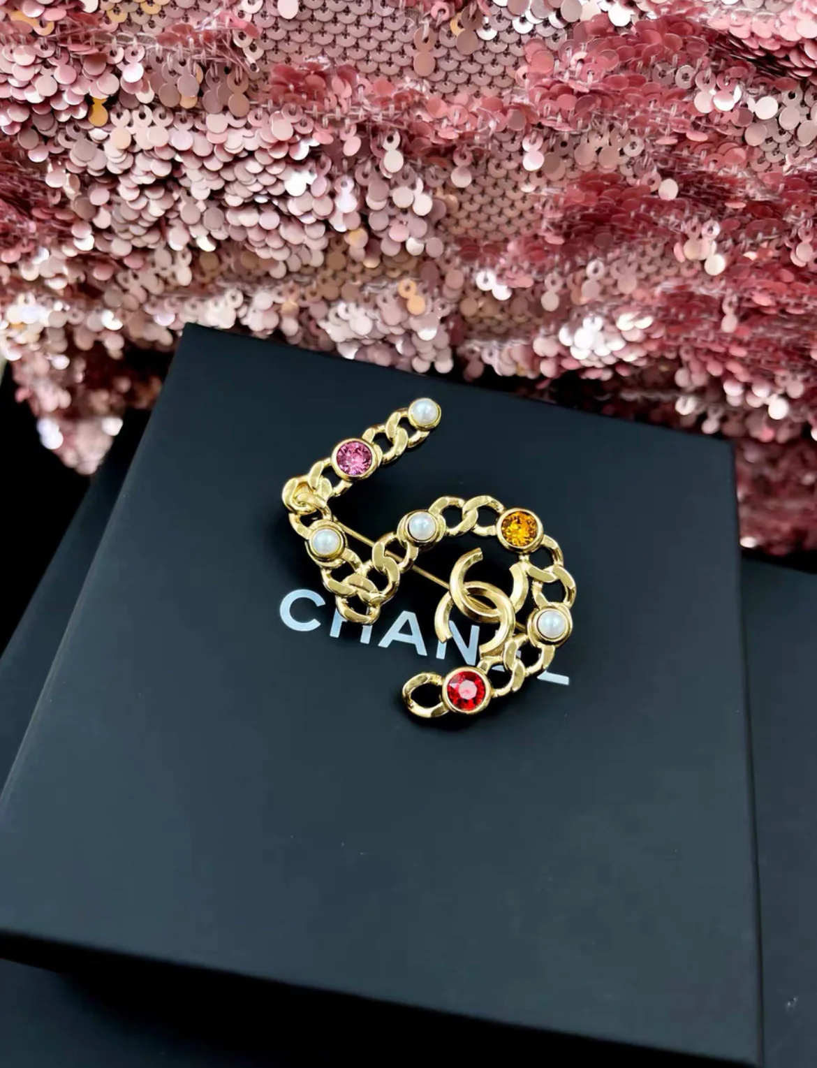 Chanel Autumn 2021 Number 5 Brooch With Faux Pearl and Colored Strass - Image 2