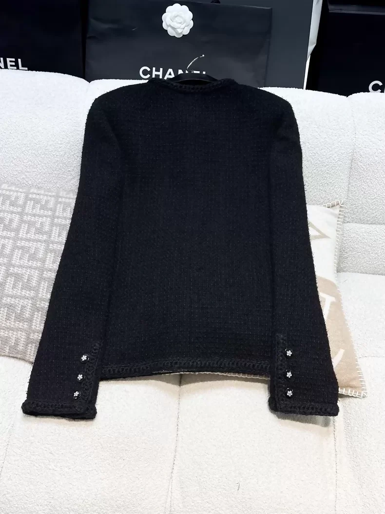Chanel 23K black tweed jacket - Image 5